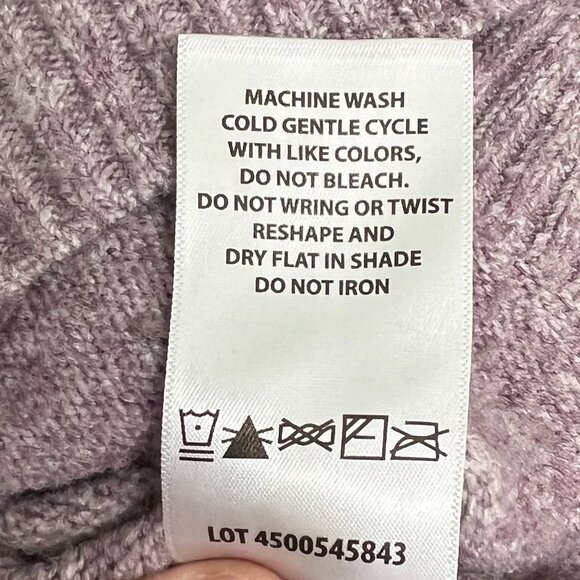 Legendary Outfitters Light Purple Sweater Women's Size Small - Picture 6 of 6